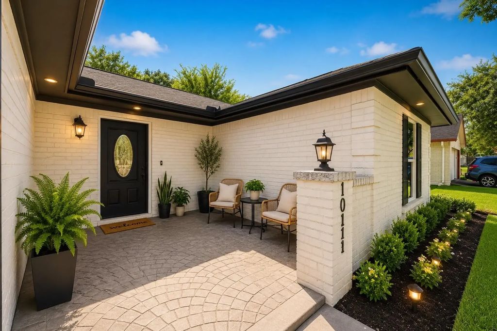 1011 Kensington Drive, Pearland