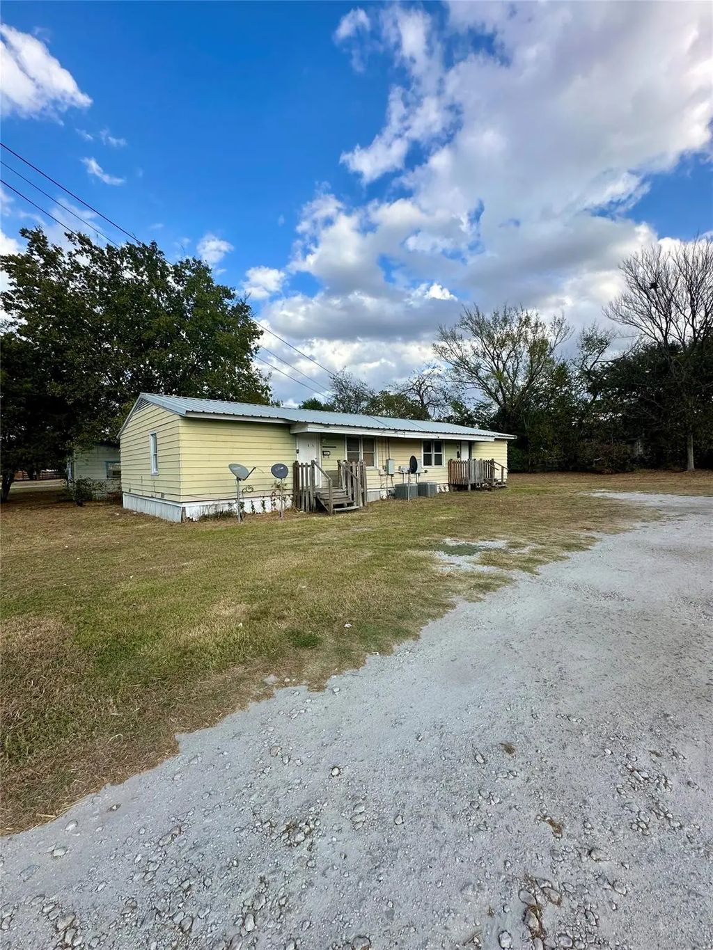 308 N Dallas Street, Groesbeck