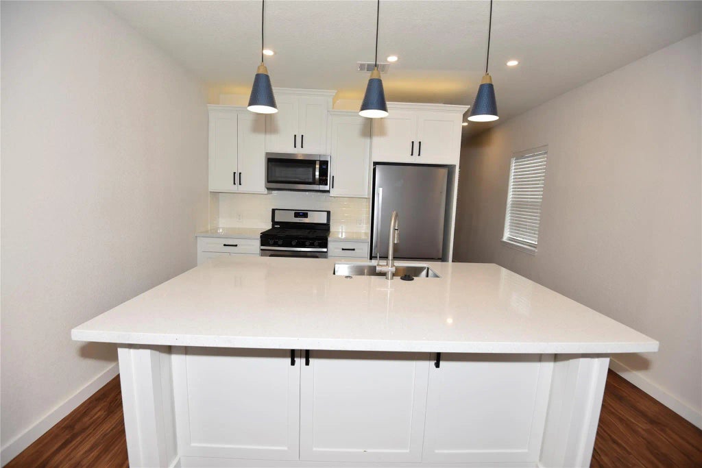 4322 Allen Street, Houston