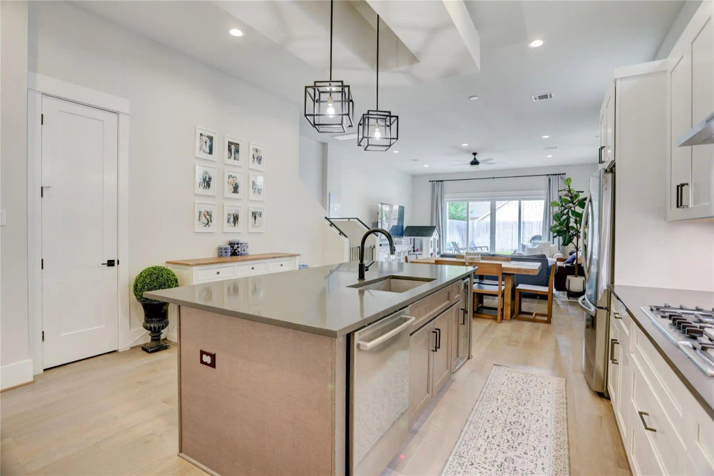 1022 Dorothy Street, Houston