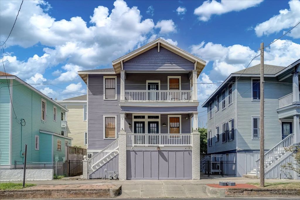 617 18th Street, Galveston