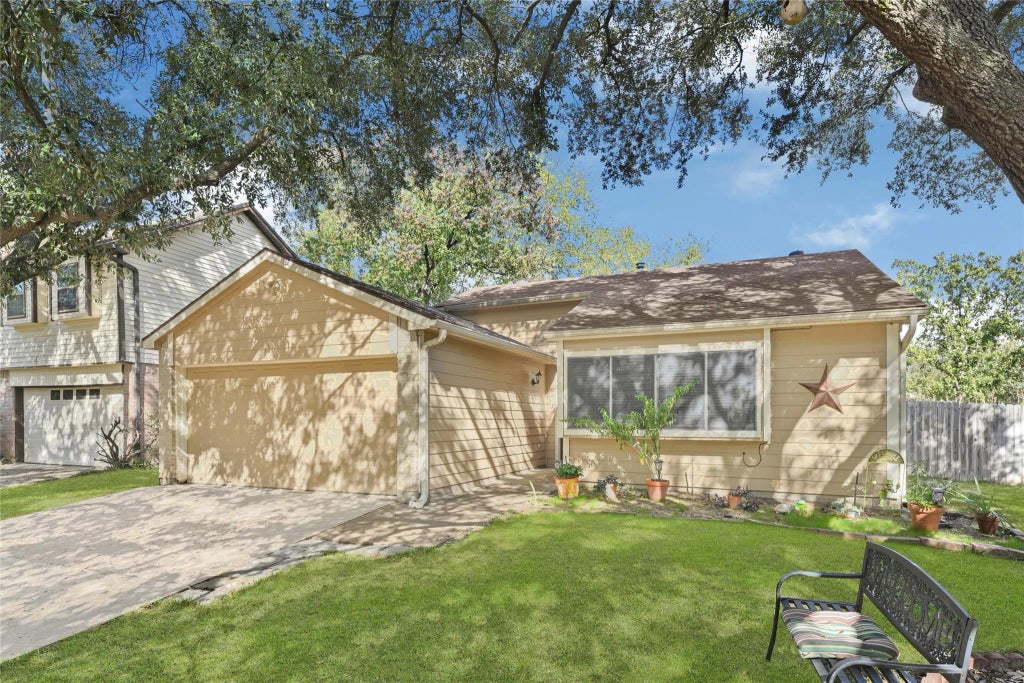 19330 Evening Glen Drive, Tomball