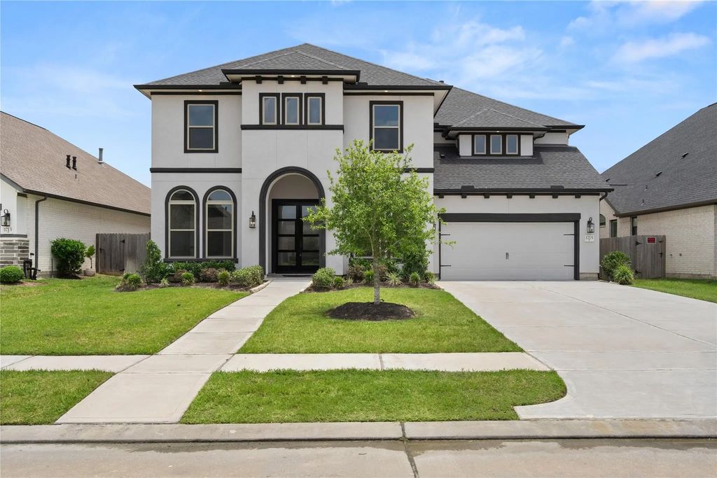 32106 Pond Pine Court, Spring