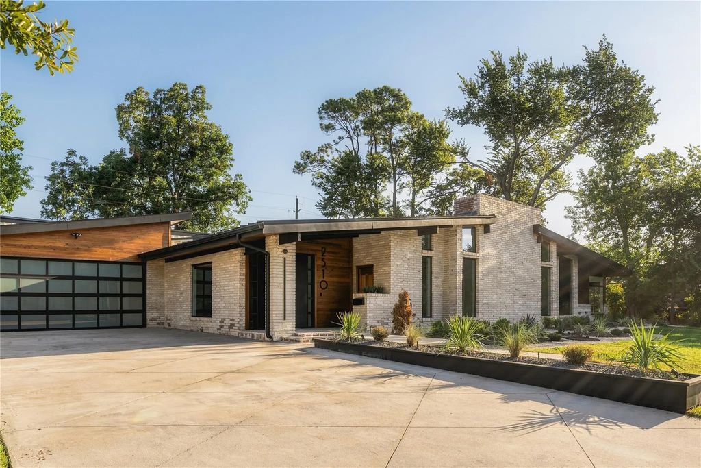 2510 Underwood Street, Houston