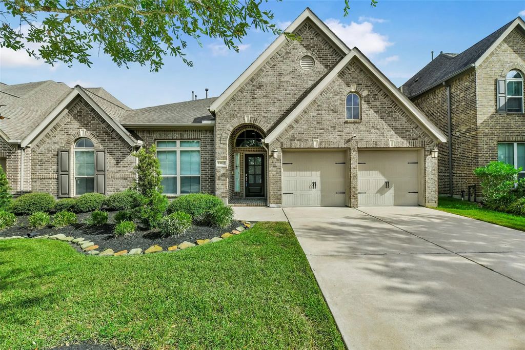 13615 Imperial Island Lane, Pearland