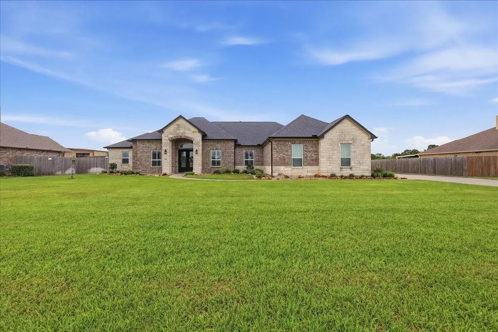 4619 Pineloch Bayou Drive, Baytown