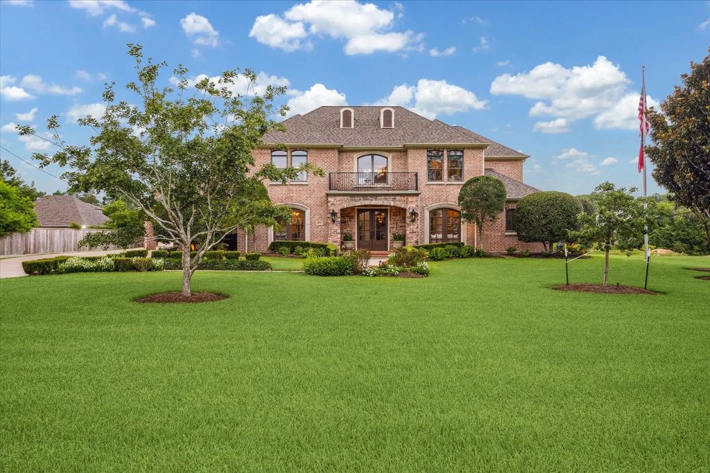 1002 Cowards Creek Court, Friendswood