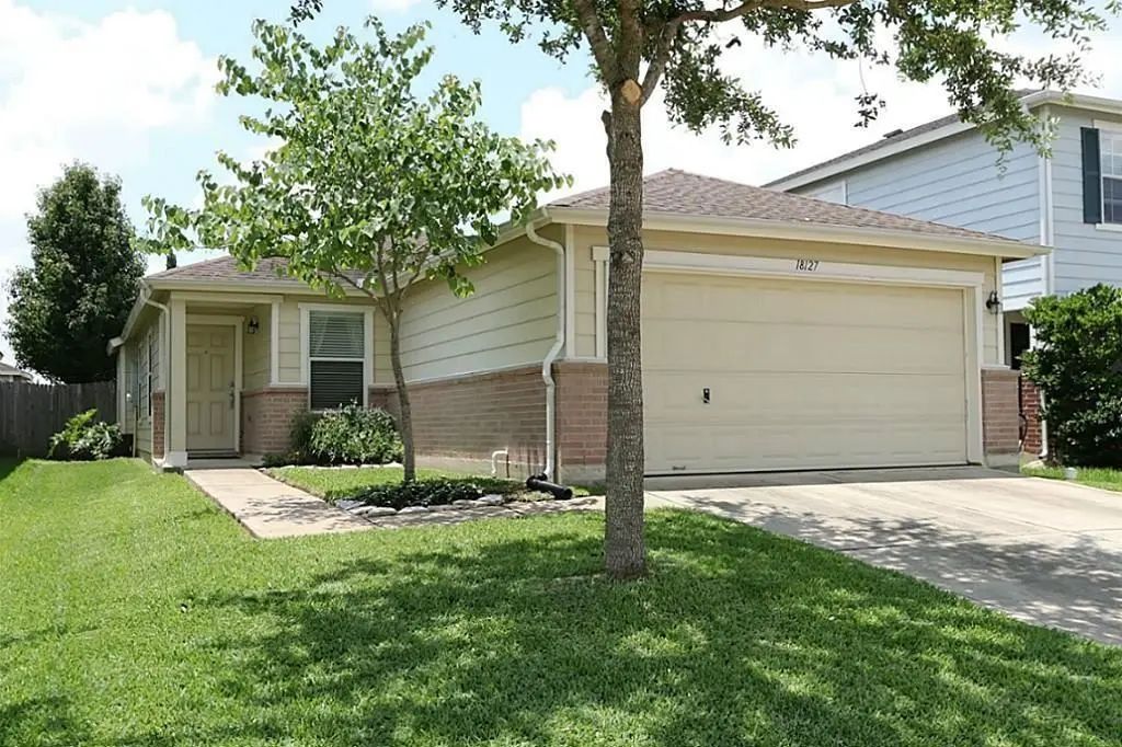 18127 Valebluff Lane, Cypress