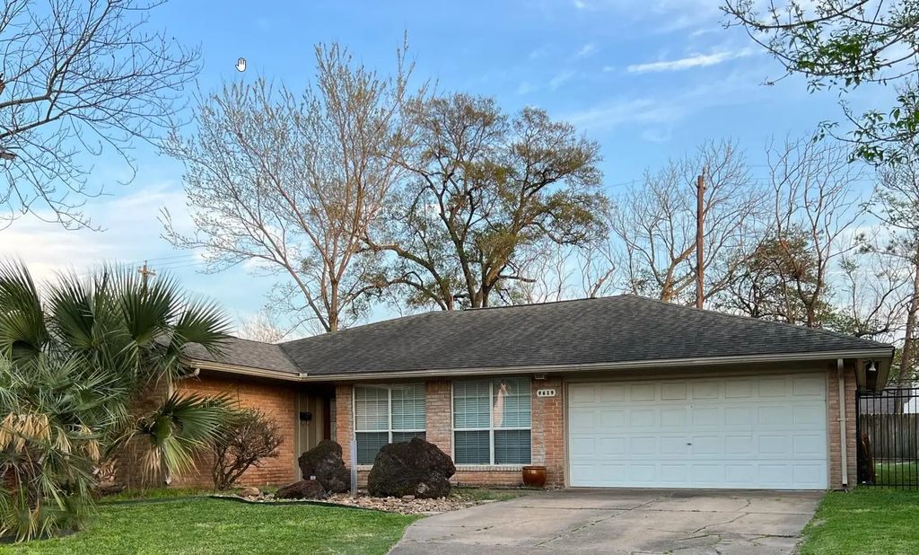 9619 Beverlyhill Street, Houston