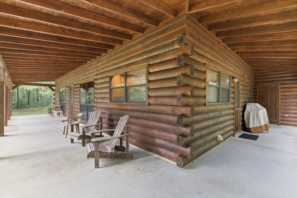 870 Cr 4259, Woodville