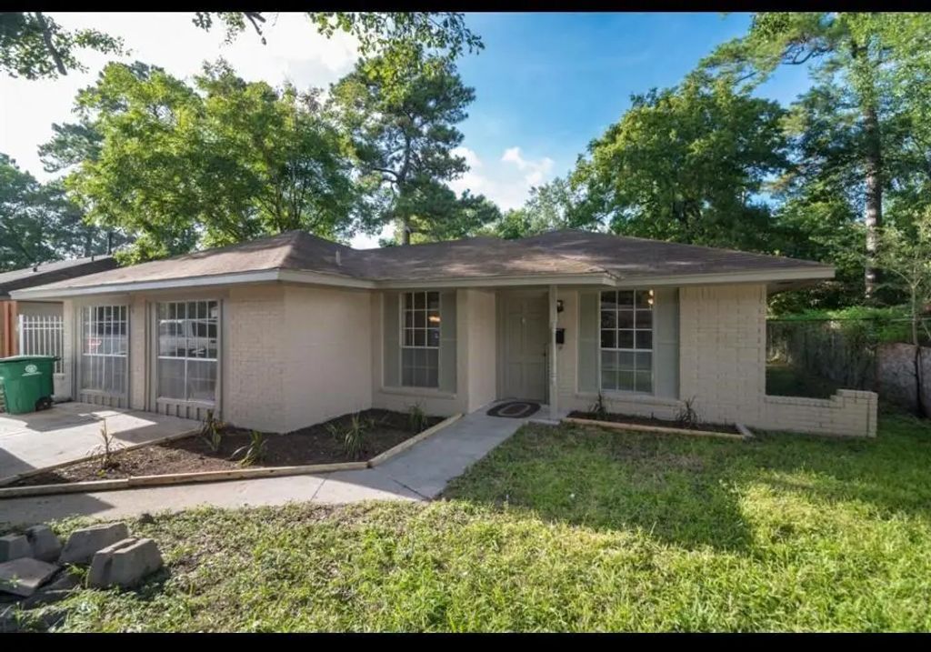 7621 Gleason Road, Houston