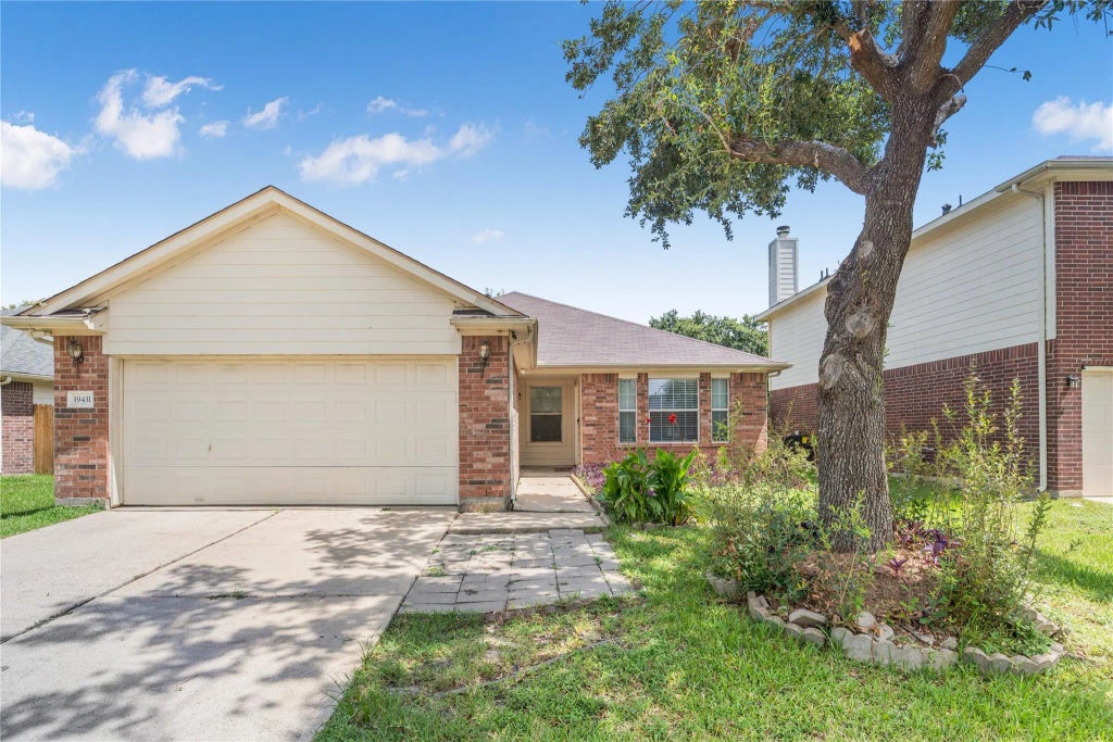 19431 River Bottom Road, Katy