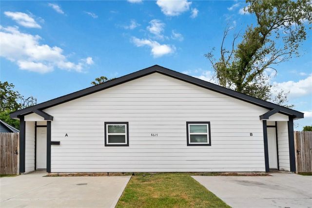 8617 Clarington Street, Houston