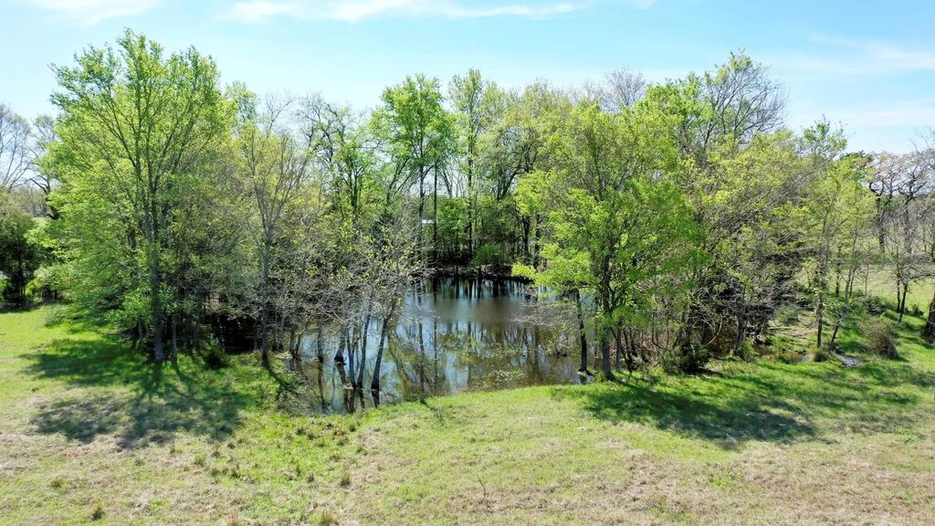 6 Ac Fm 3091, Madisonville