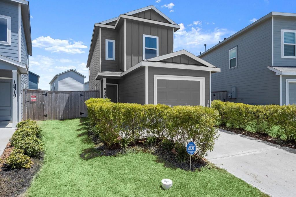 18323 Palazzo Romano Lane, New Caney