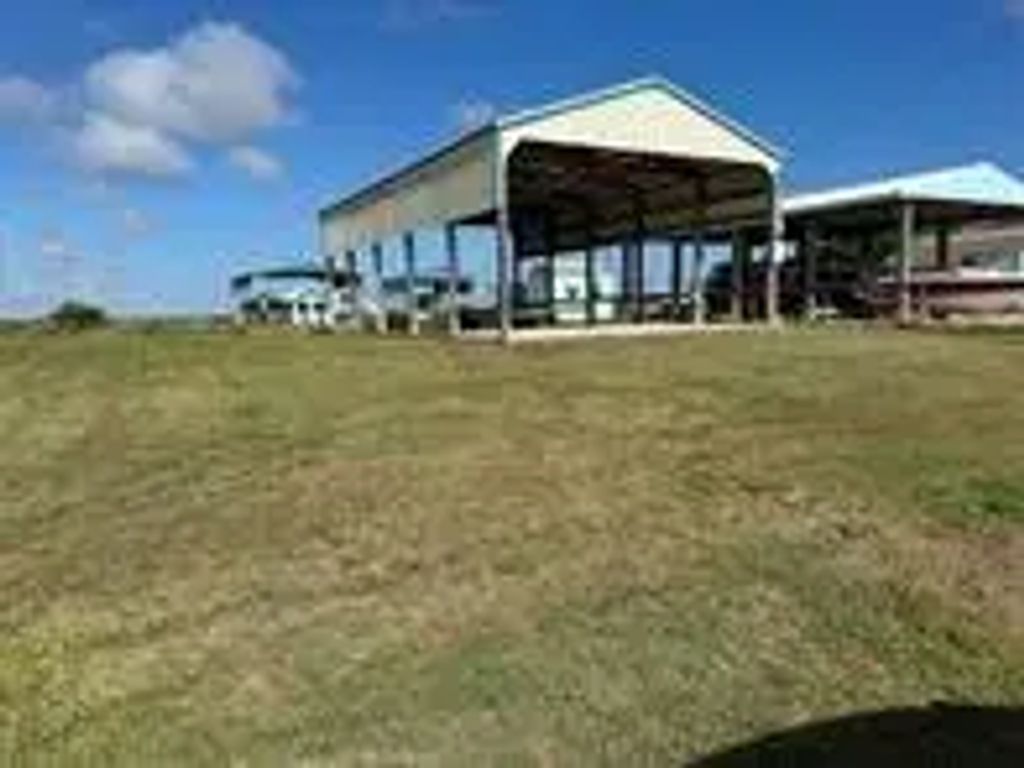 579 County Road 299, Sargent
