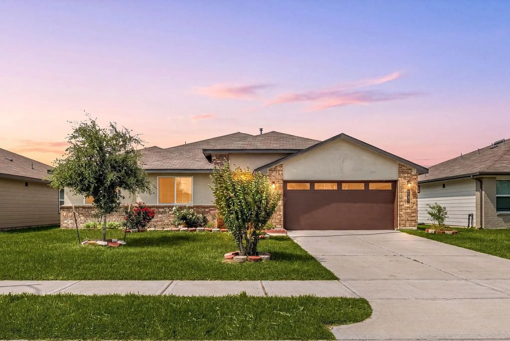 6931 Dell Vista Drive, Richmond