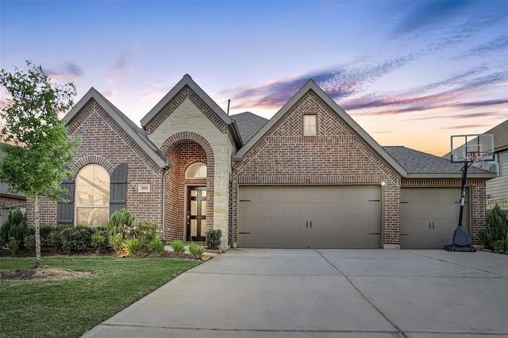 24911 Mountclair Hollow Lane, Tomball
