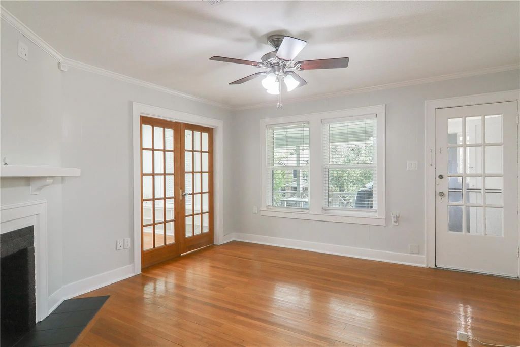 2146 Sul Ross Street, Houston
