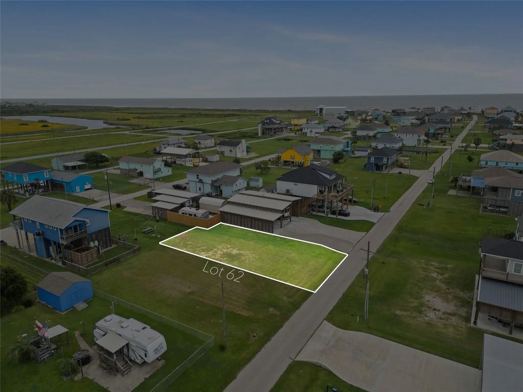 940 Sandollar, Crystal Beach