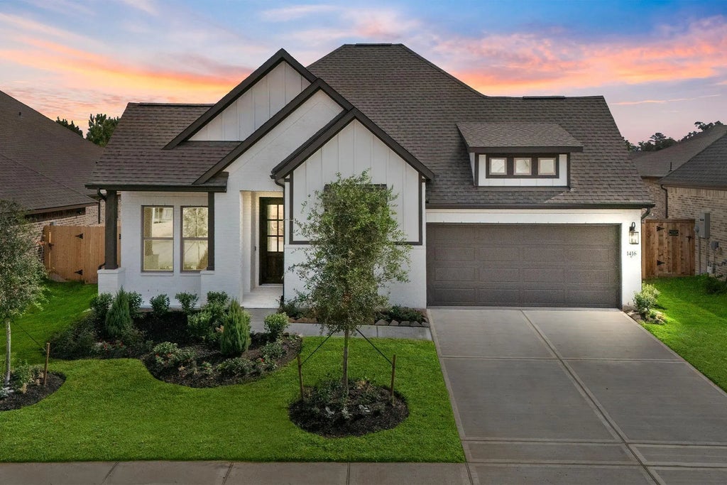 1416 Florecer Lane, Magnolia