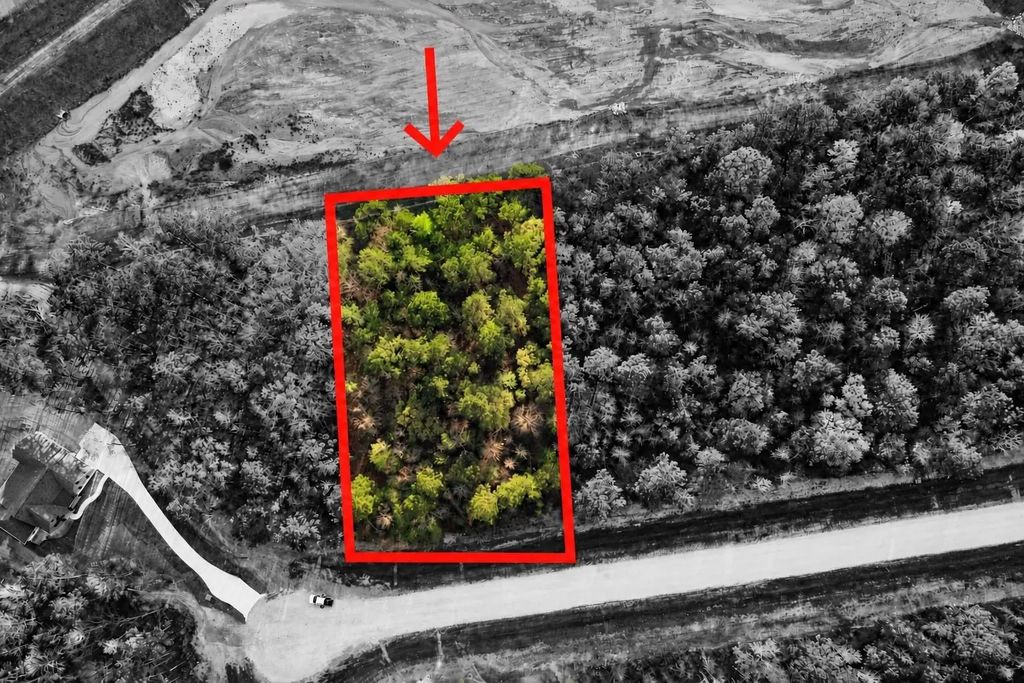 186 Bunkhouse Road, New Waverly