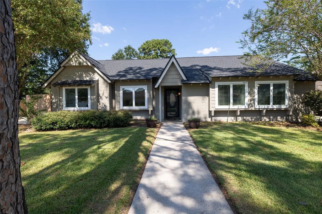 8226 Schaffer Lane, Houston