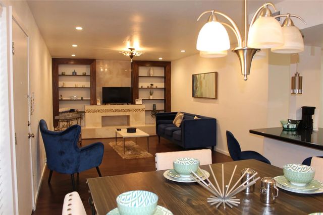 5343 Richmond Avenue 26, Houston