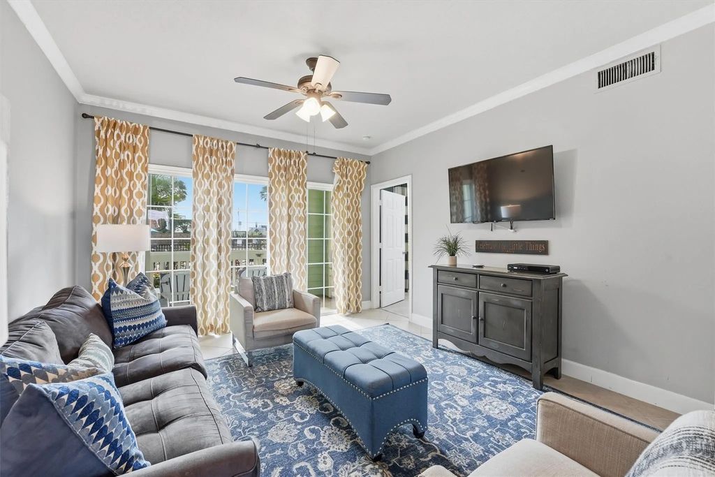 7000 Seawall Boulevard 412, Galveston