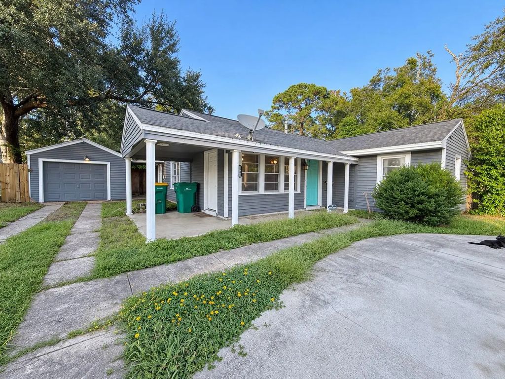 2604 S Houston Drive, La Marque