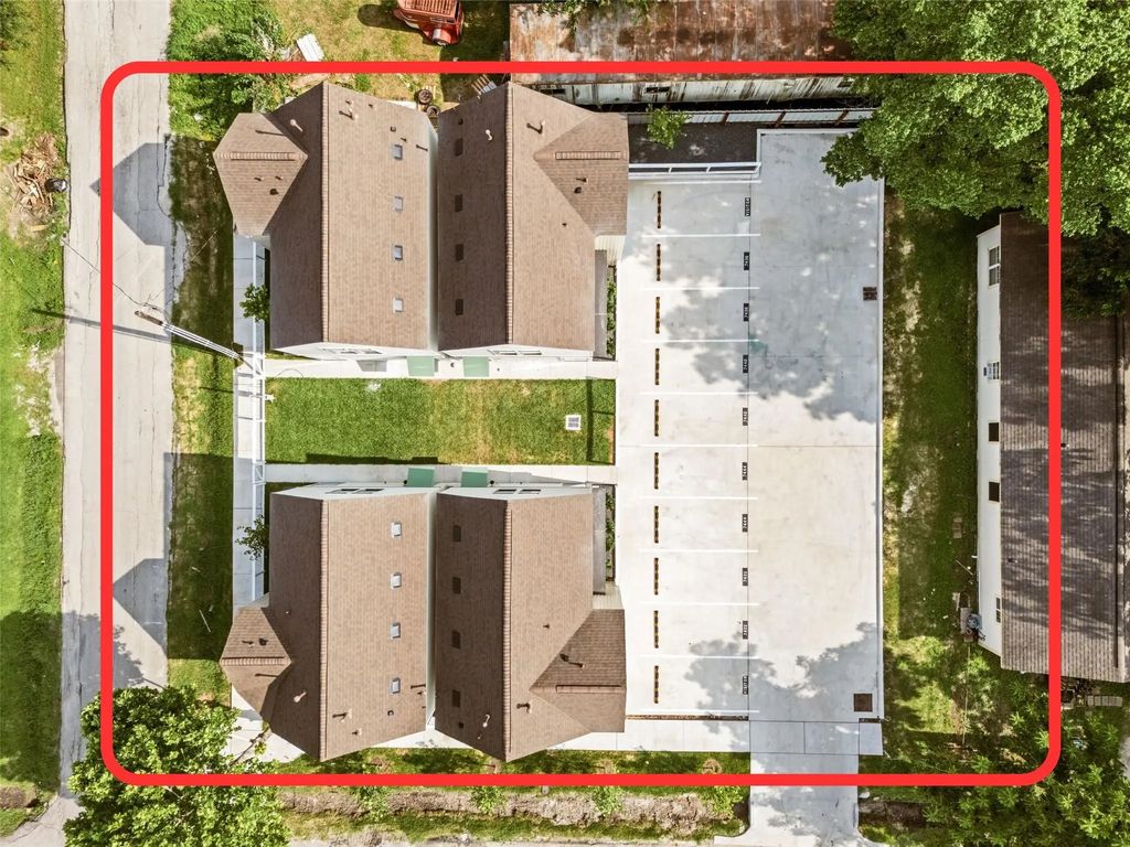 7432-7444 Tremper Street, Houston