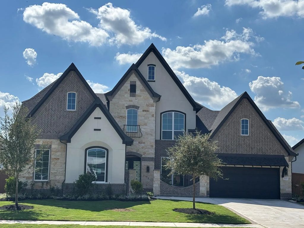 7127 Sadie Highlands Drive, Katy