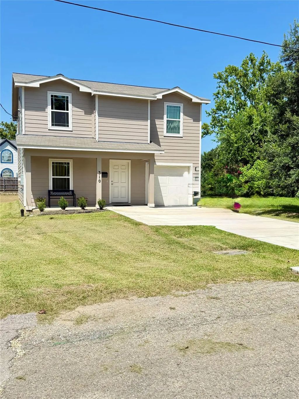 310 N Orange Street, Sweeny