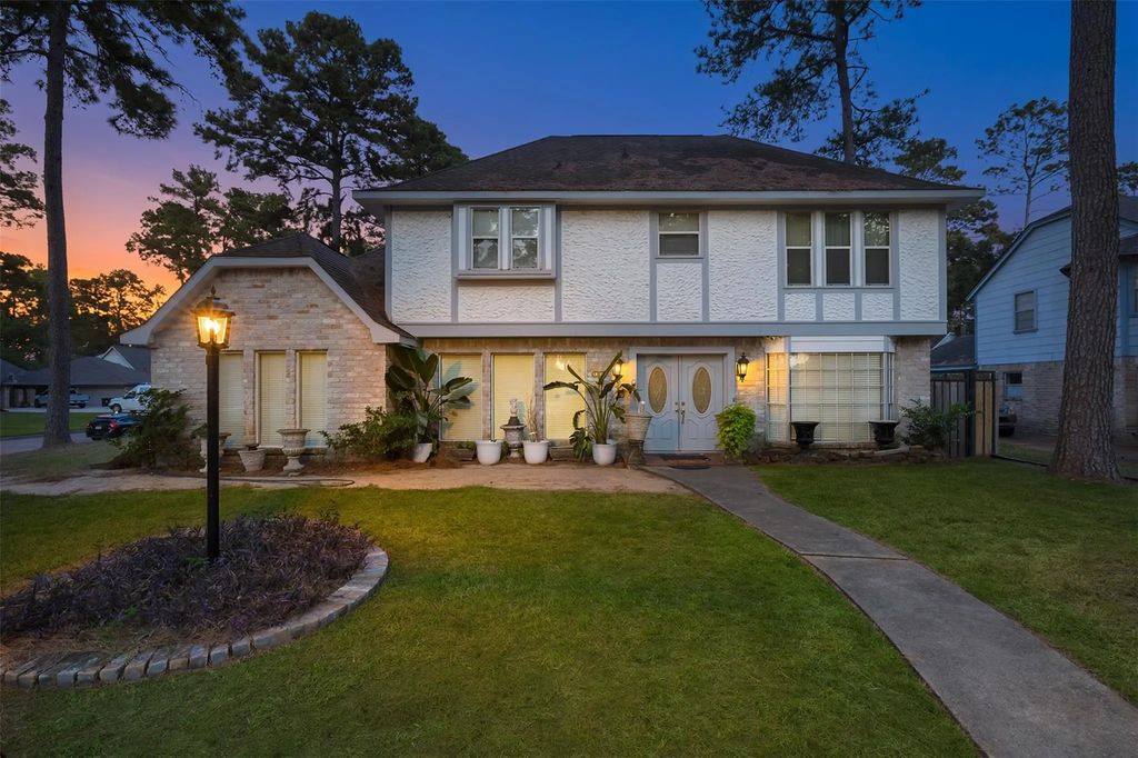 18118 Shadow Valley Drive, Spring