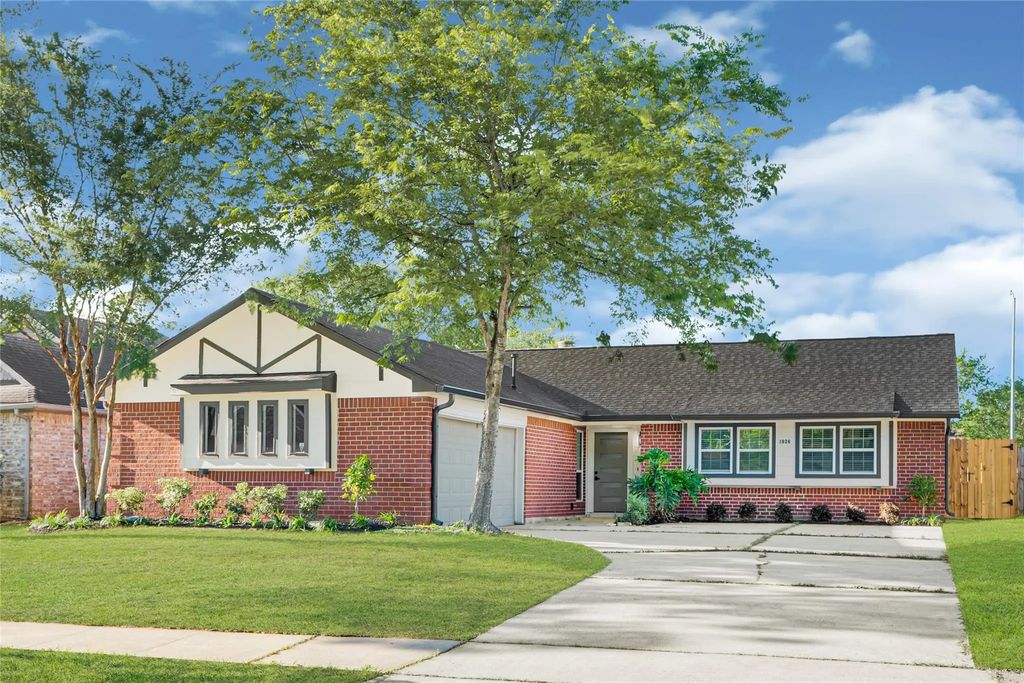 1826 Crestview Court, Missouri City