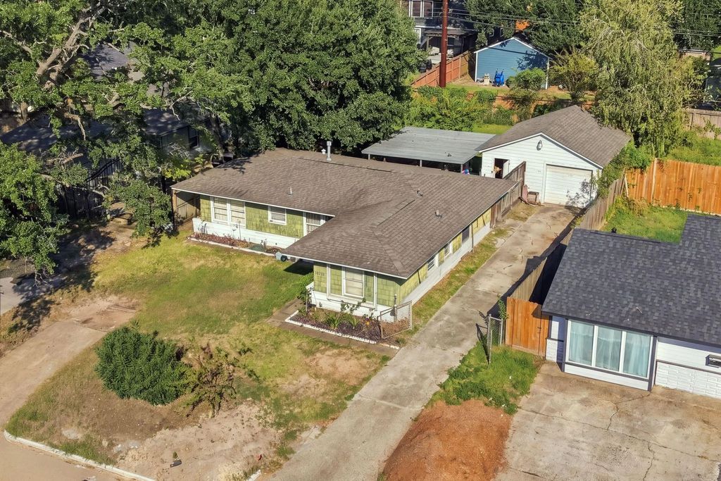 4014 Ella Boulevard, Houston