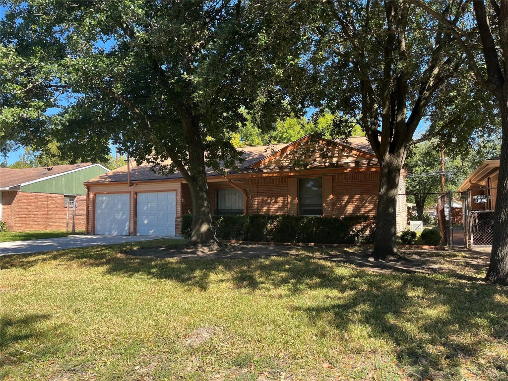 519 Westshire Drive, Houston