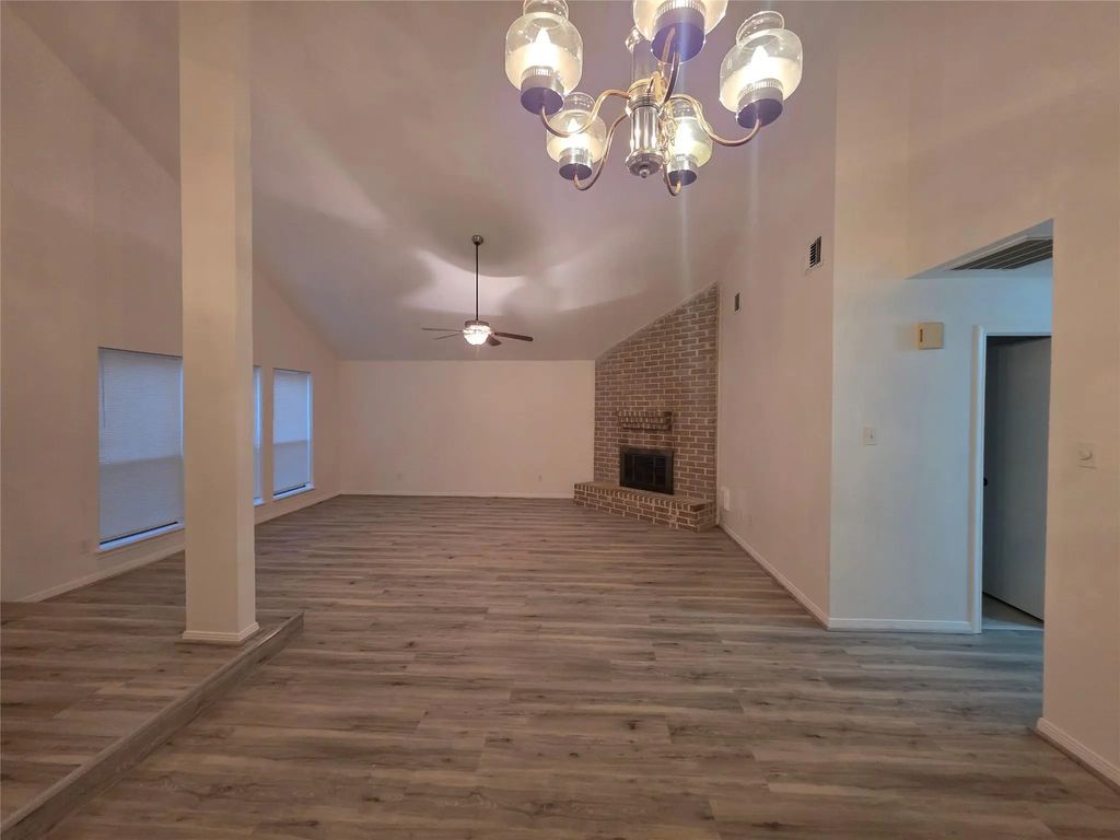 8522 Fawn Terrace Drive, Houston