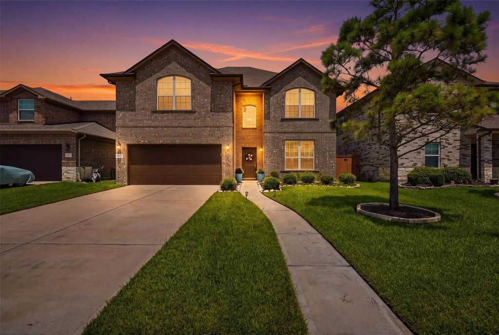 2413 Olancha Drive, Rosharon