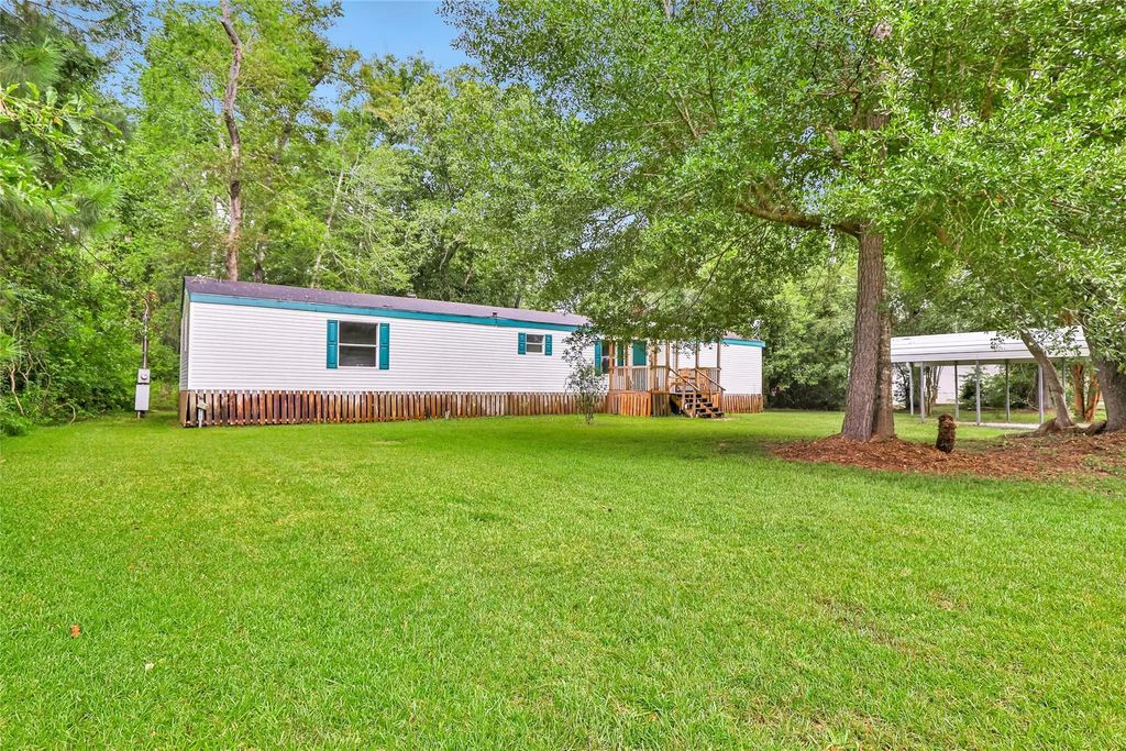 42 County Road 4291, Dayton