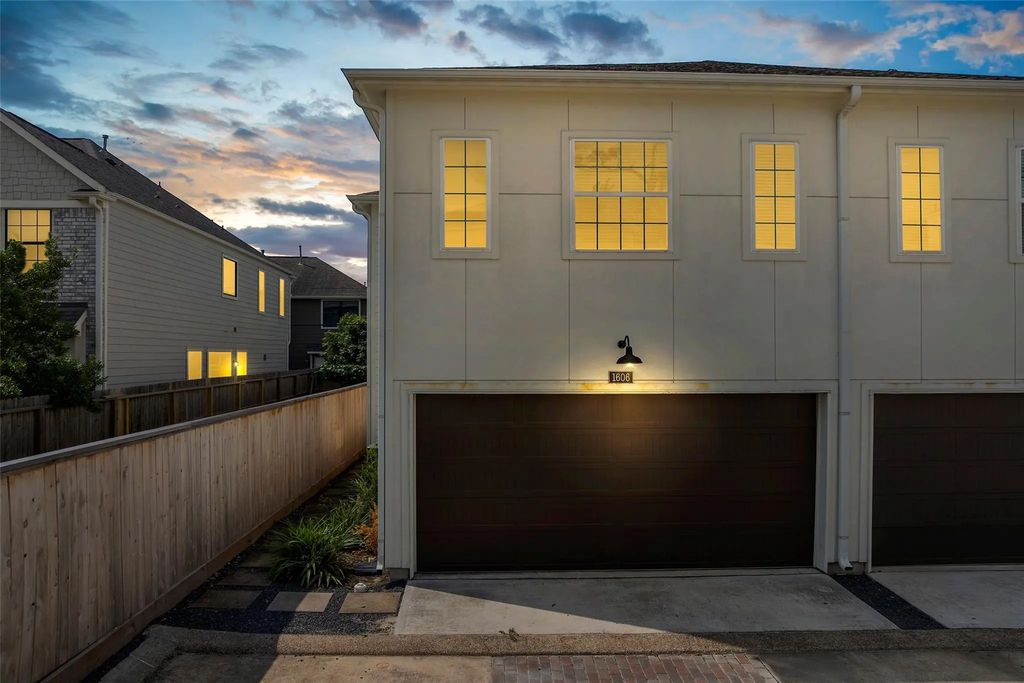 1606 Westside Gardens Ln Lane, Houston