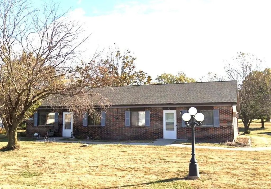 1012 Parkway Drive, Other