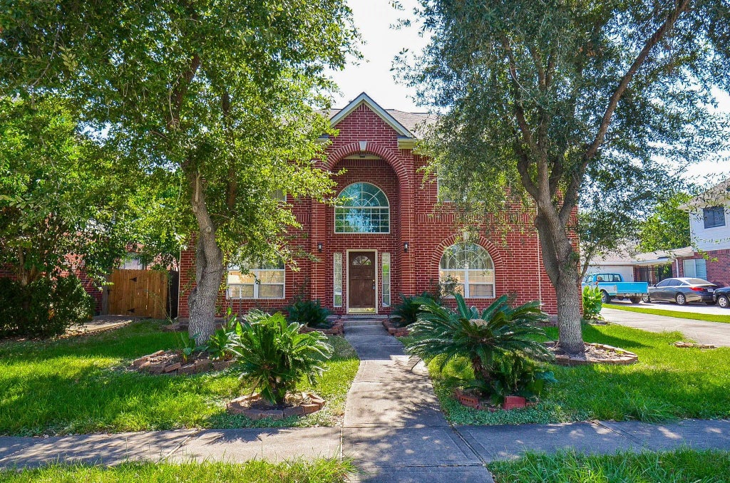 13823 Eldridge Garden Circle, Houston