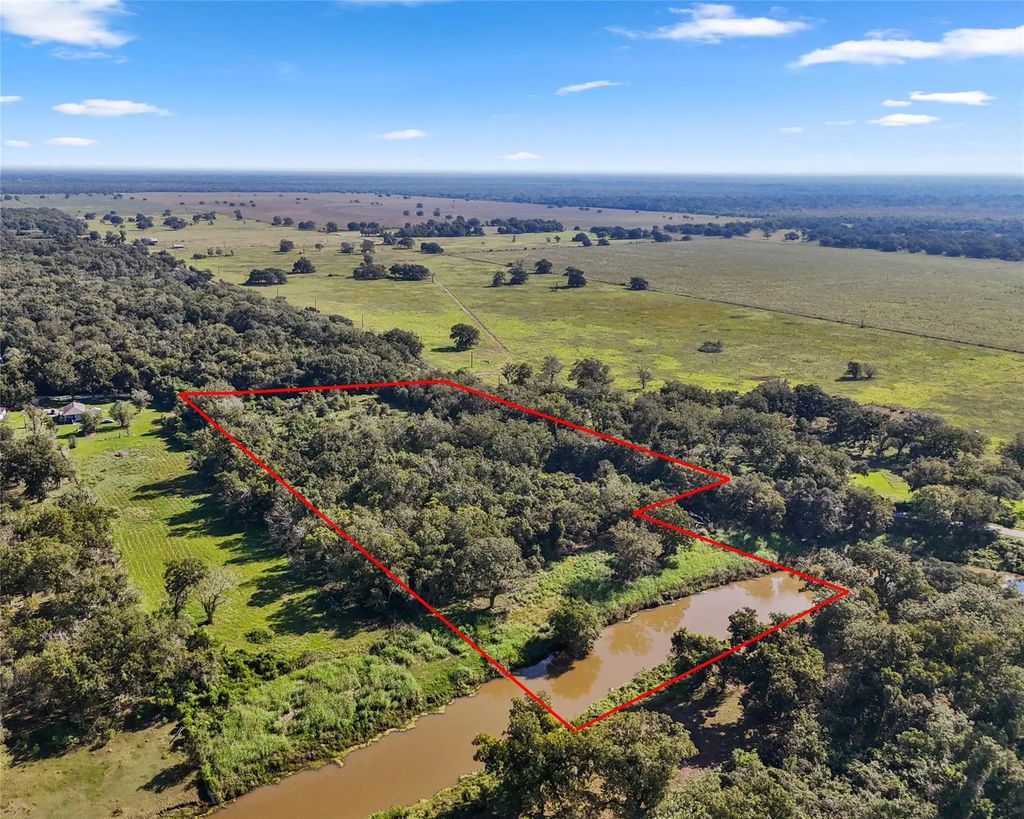 Bell Bottom Road, Cedar Lane