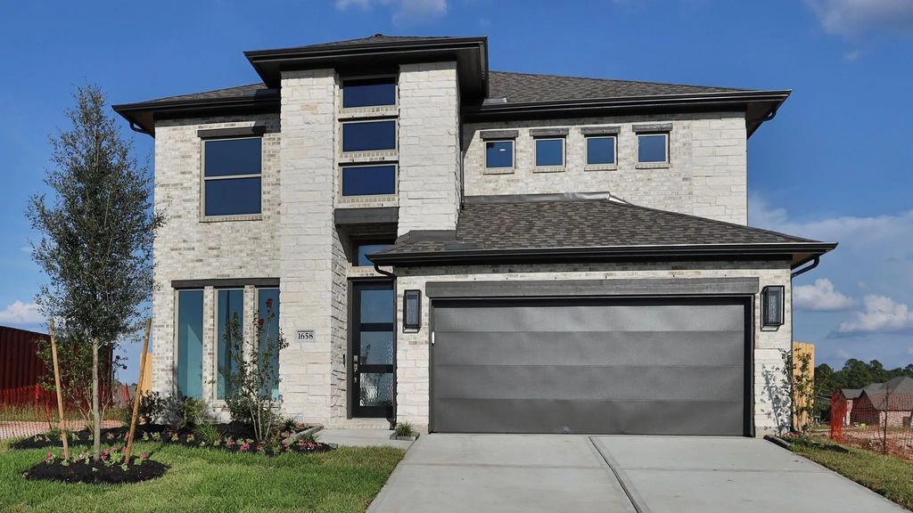 1658 Lorenzo Lane, Magnolia