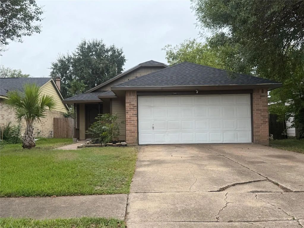 19463 Cypress Cliff Drive, Katy