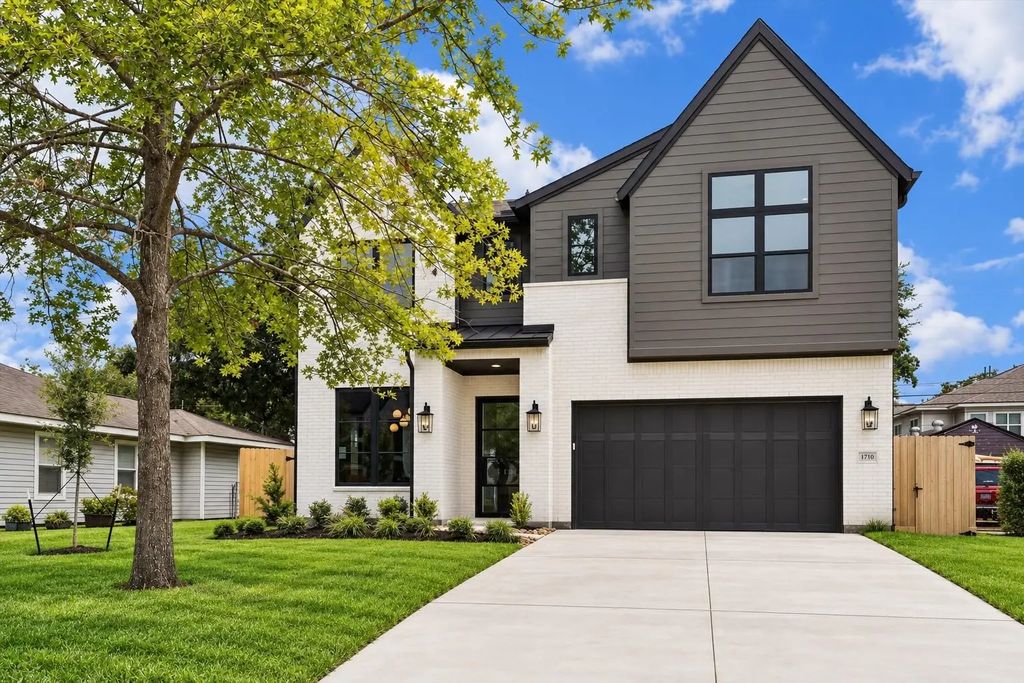 1710 Gardenia Drive, Houston