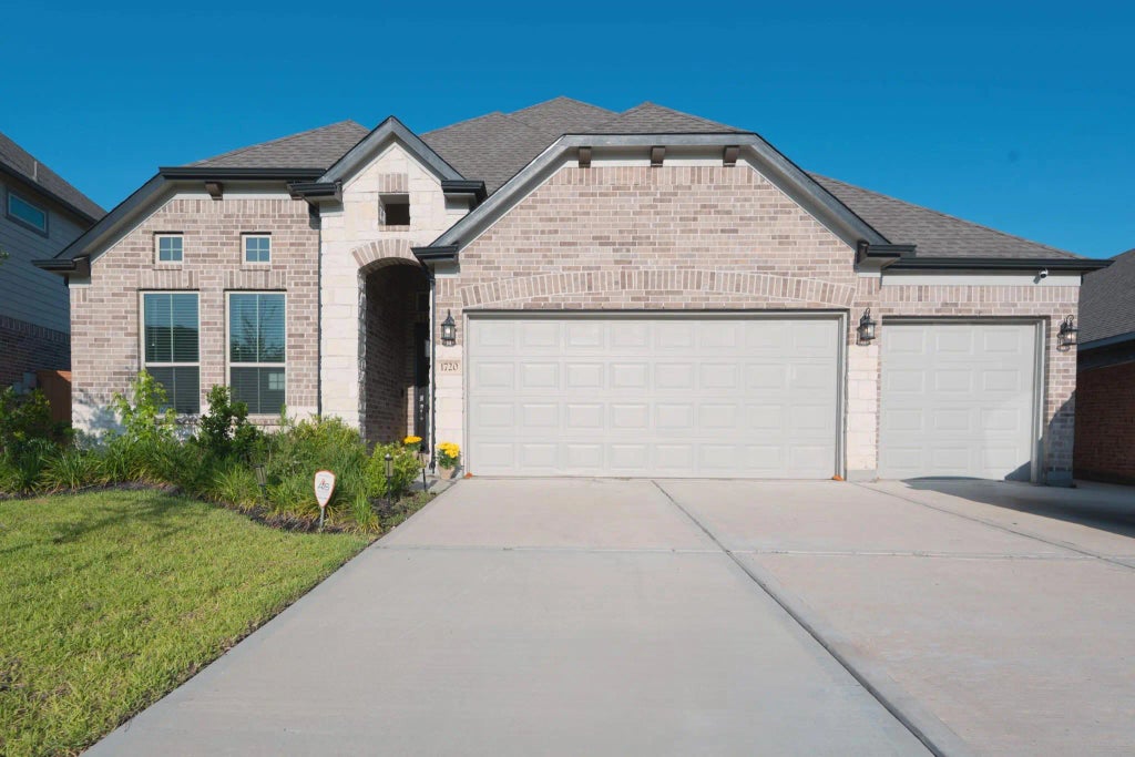 1720 Daylight Lake Drive, Katy