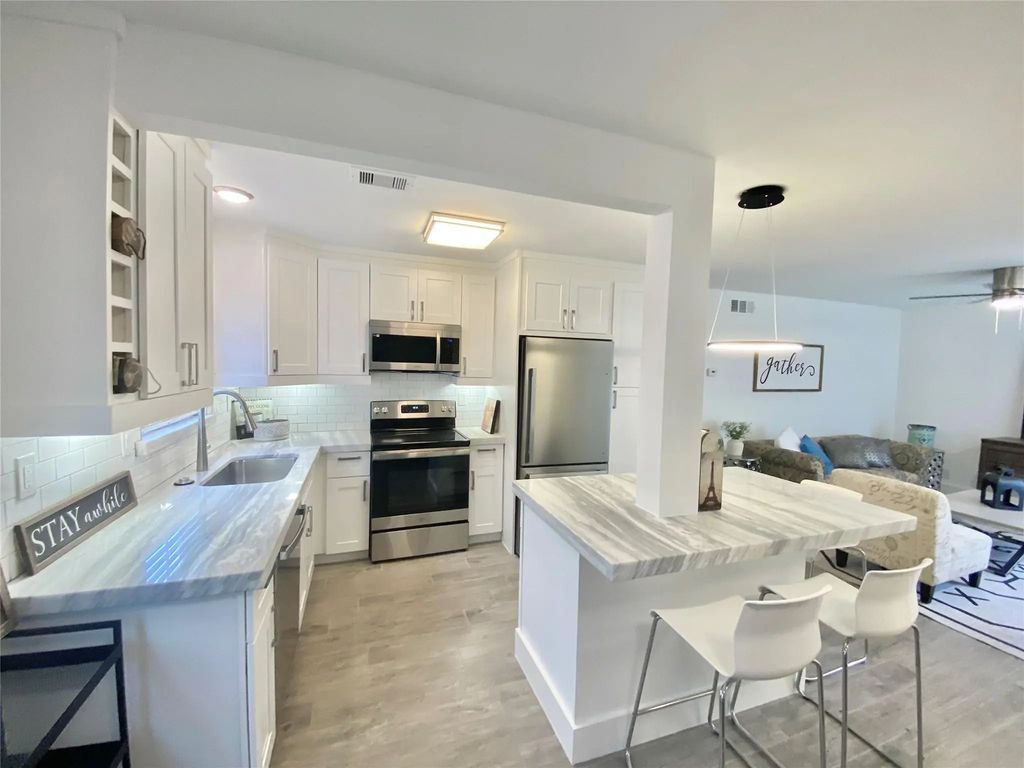 1801 Huldy St Street D5, Houston
