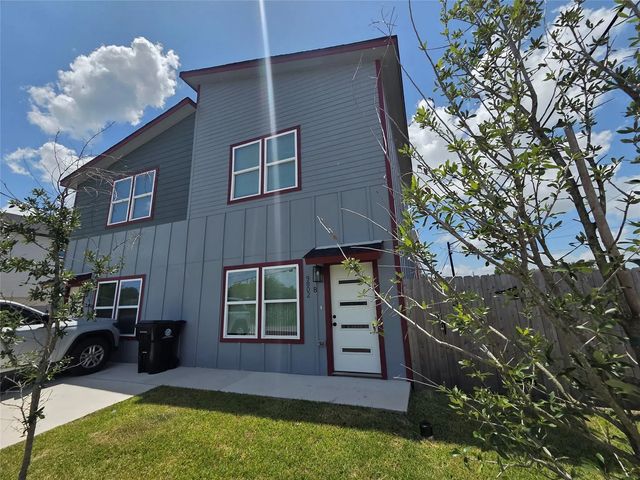9806 Fillmore Street B, Houston